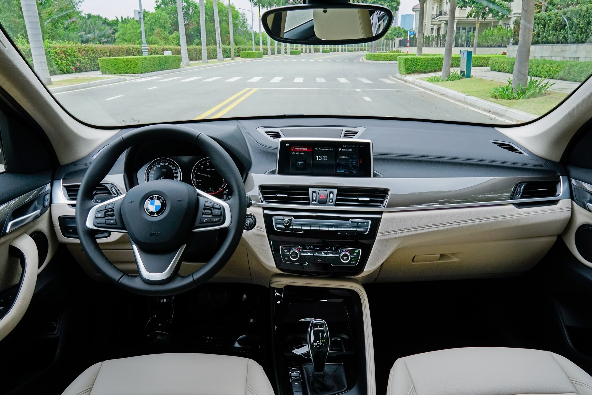 Đánh giá chi tiết xe BMW X1 2022