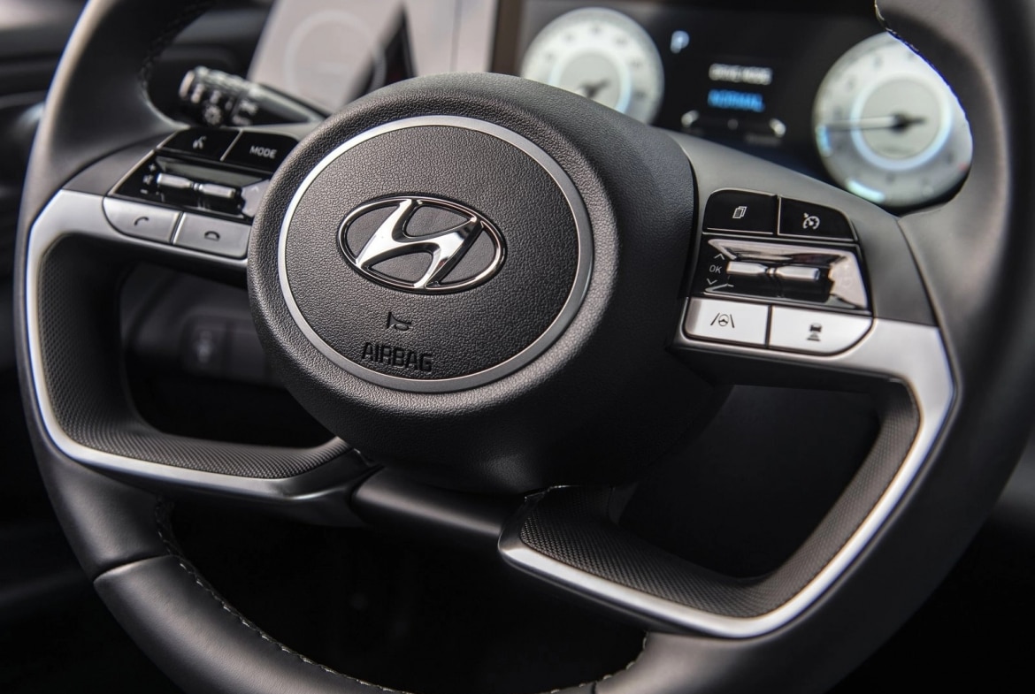 Đánh giá chi tiết xe Hyundai Elantra 2023